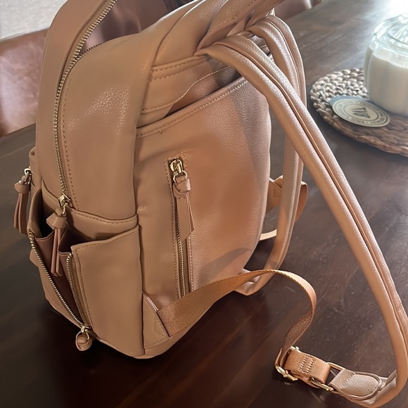 Maedn backpack - Picture 3 of 3